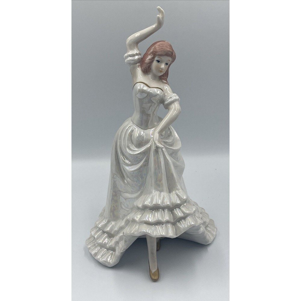 VTG Art Porcelain Figurine Woman Dancer Iridescent 10”Tall 5.5” Wide Taiwan